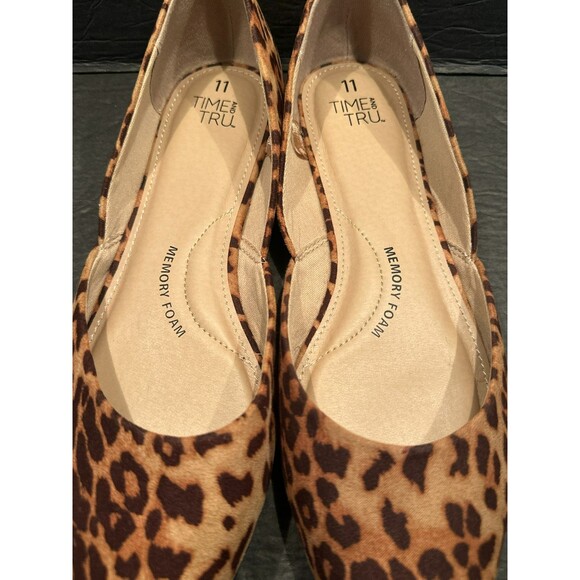 Time and Tru Comfort Leopard Print Point Toe Ballet Flat Women's Size 11 - Picture 9 of 10
